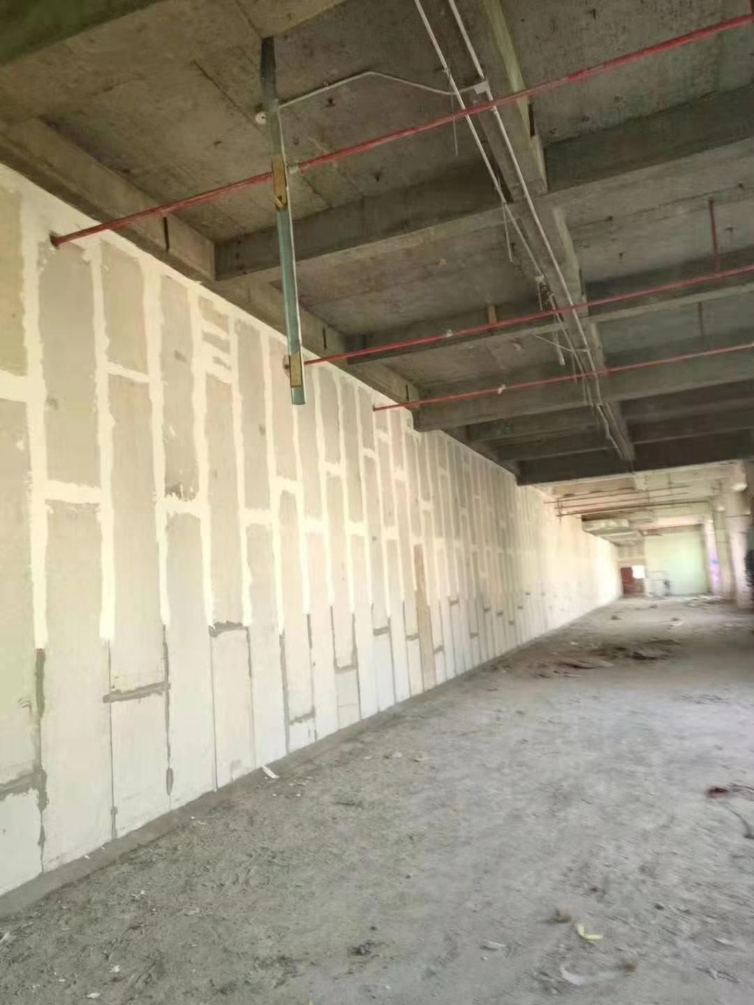 輕質(zhì)復(fù)合夾芯墻板